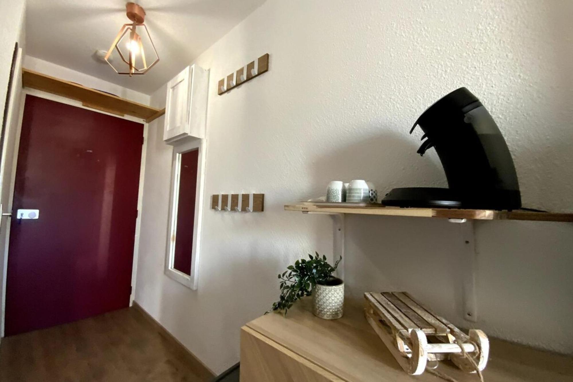 The Edelweiss- Renovated Studio For 4 People! 샴루스 외부 사진