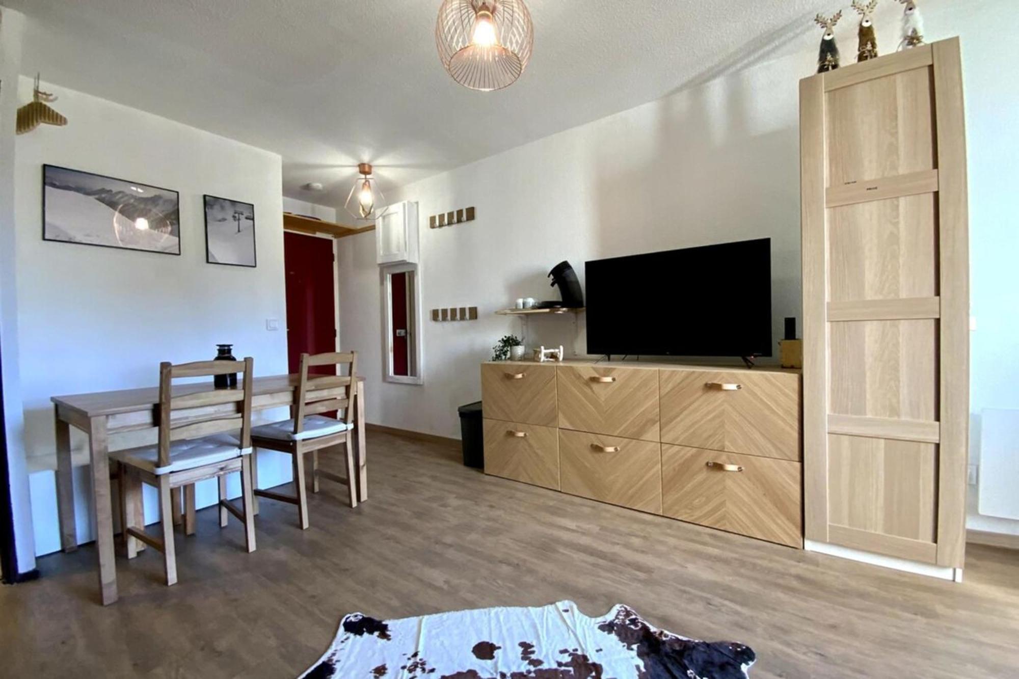 The Edelweiss- Renovated Studio For 4 People! 샴루스 외부 사진