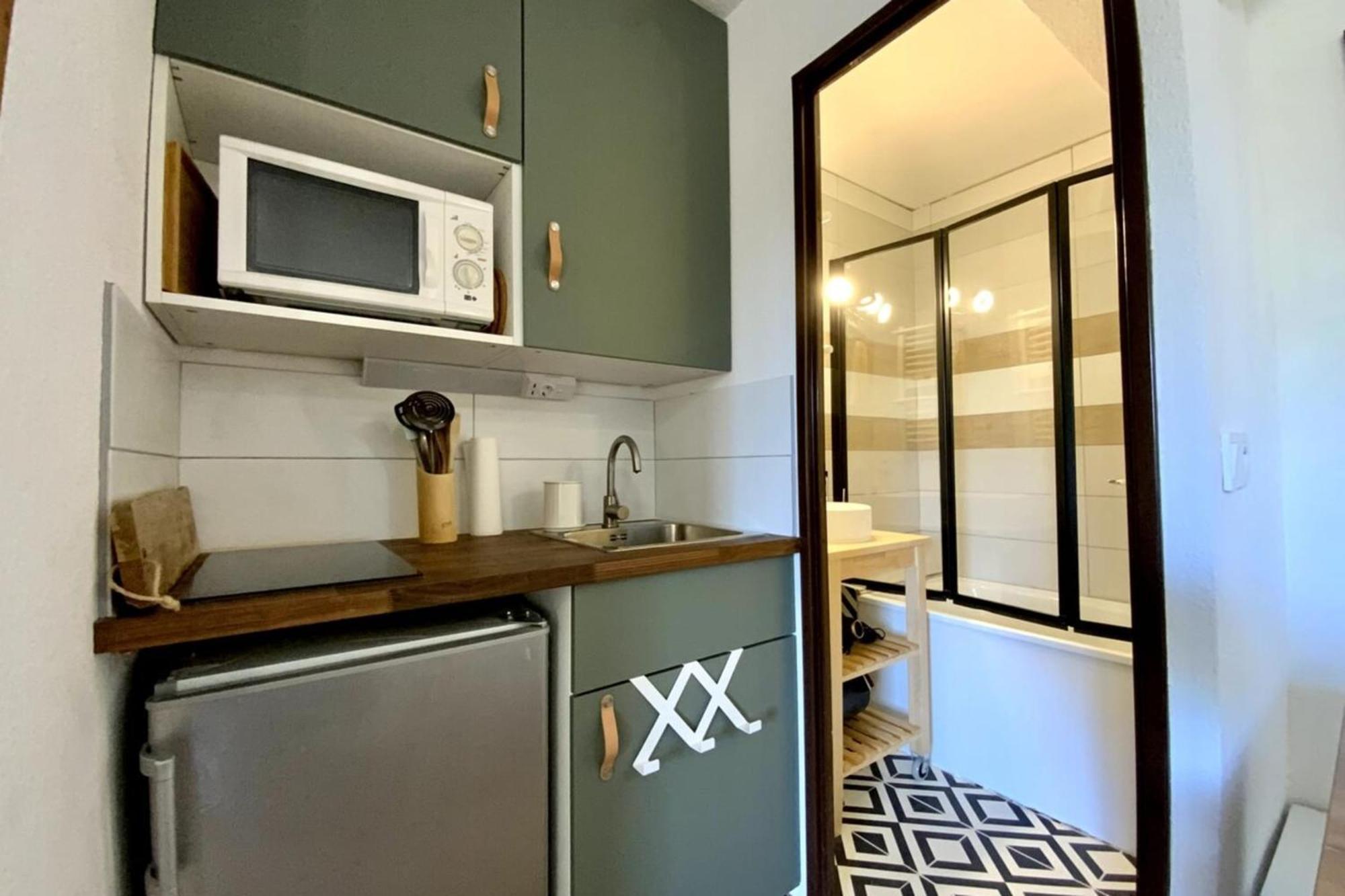 The Edelweiss- Renovated Studio For 4 People! 샴루스 외부 사진